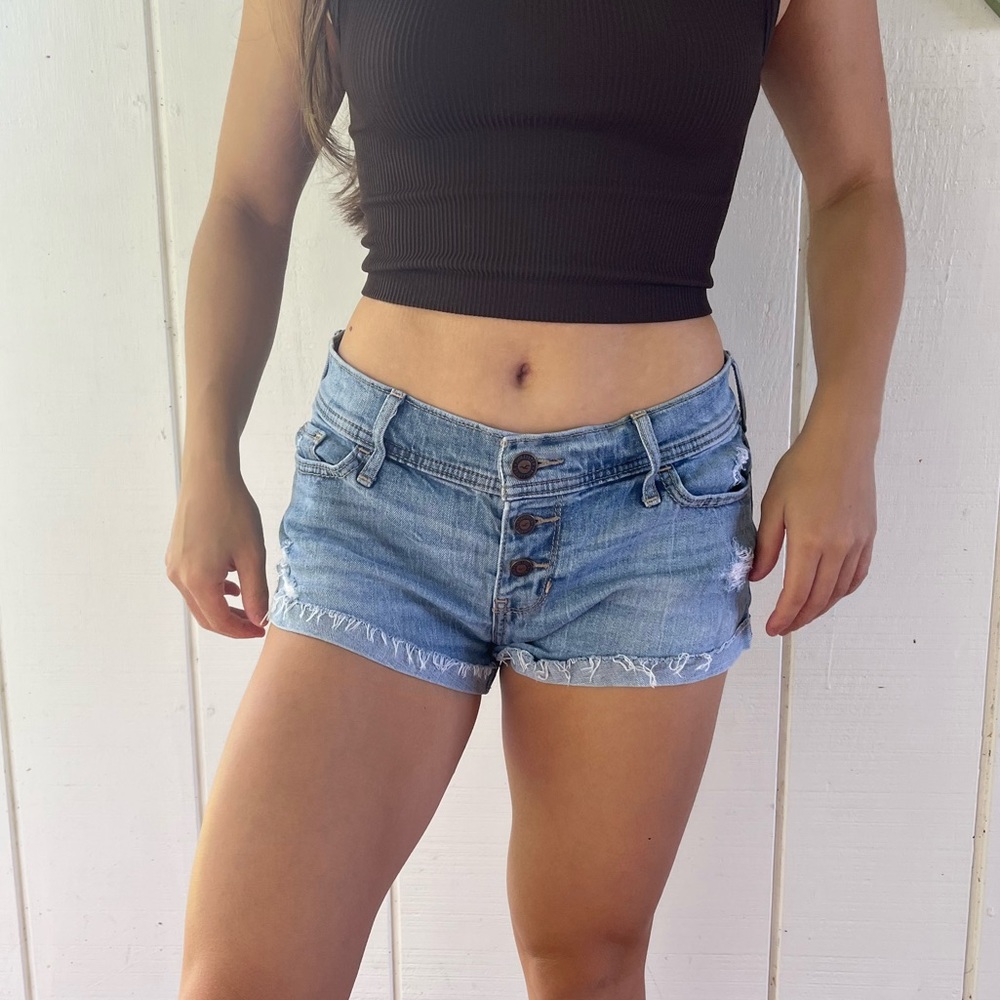 Hollister low rise shorts